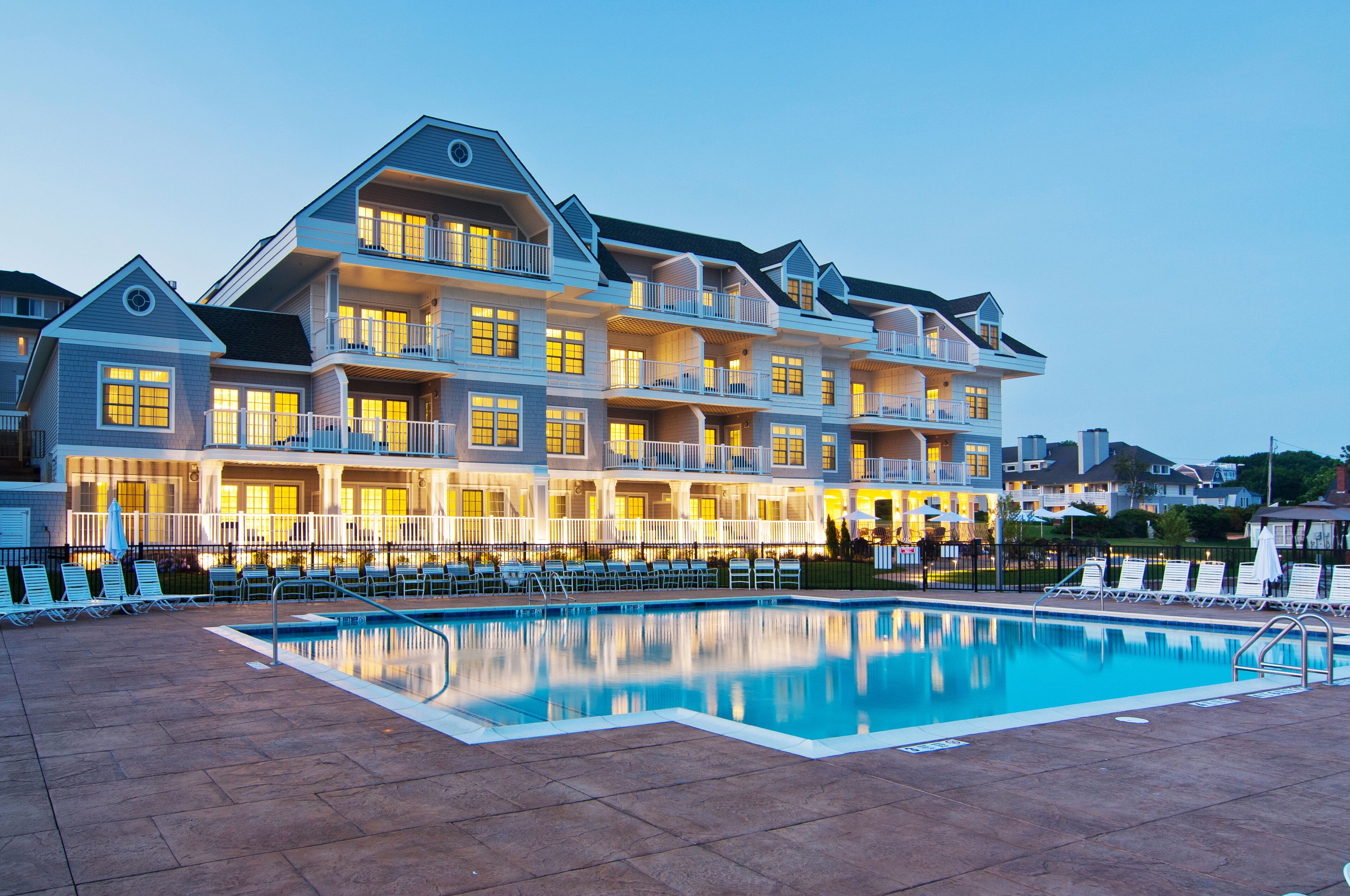 Waters Edge Resort & Spa