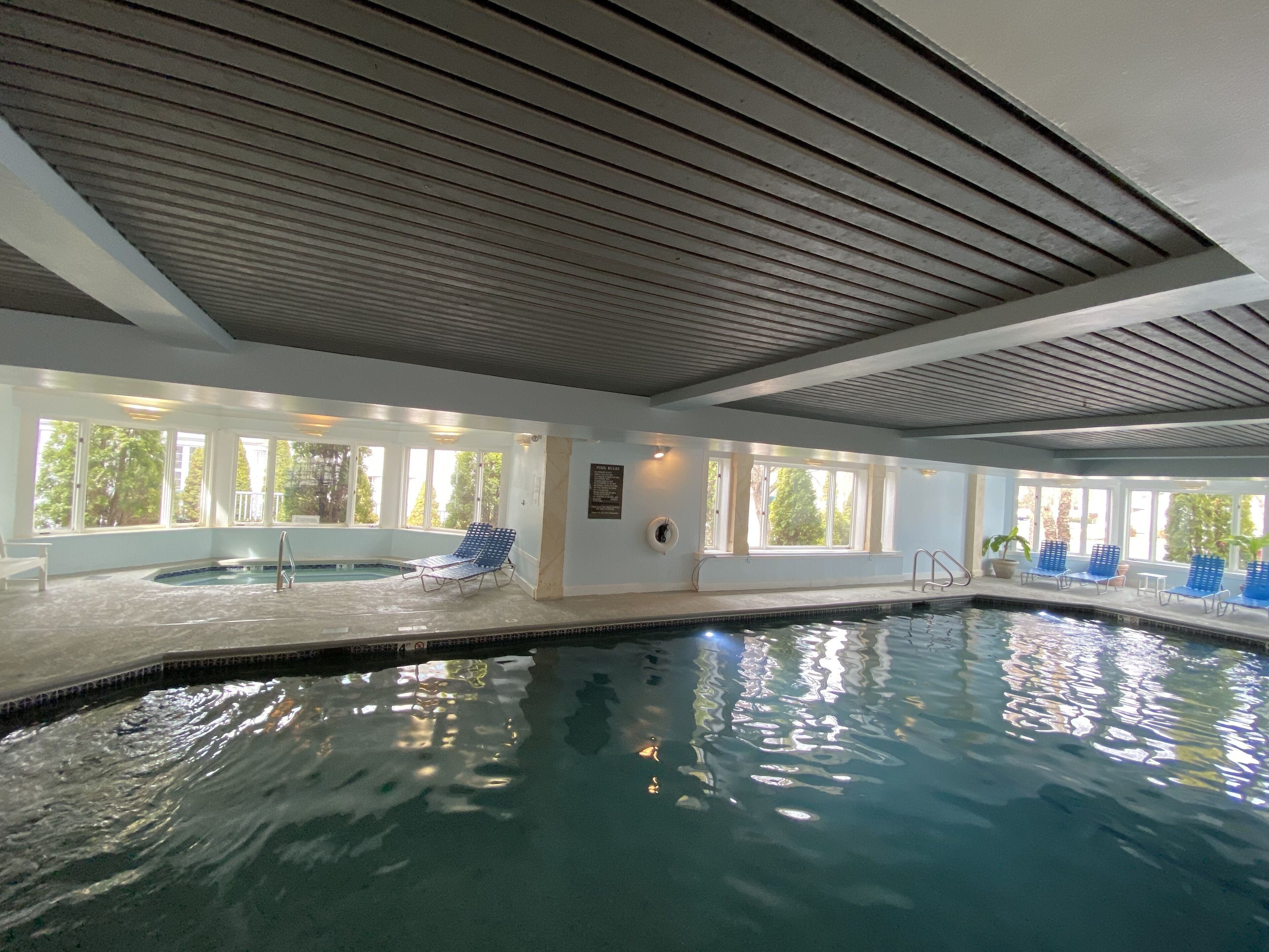 Waters Edge Resort & Spa