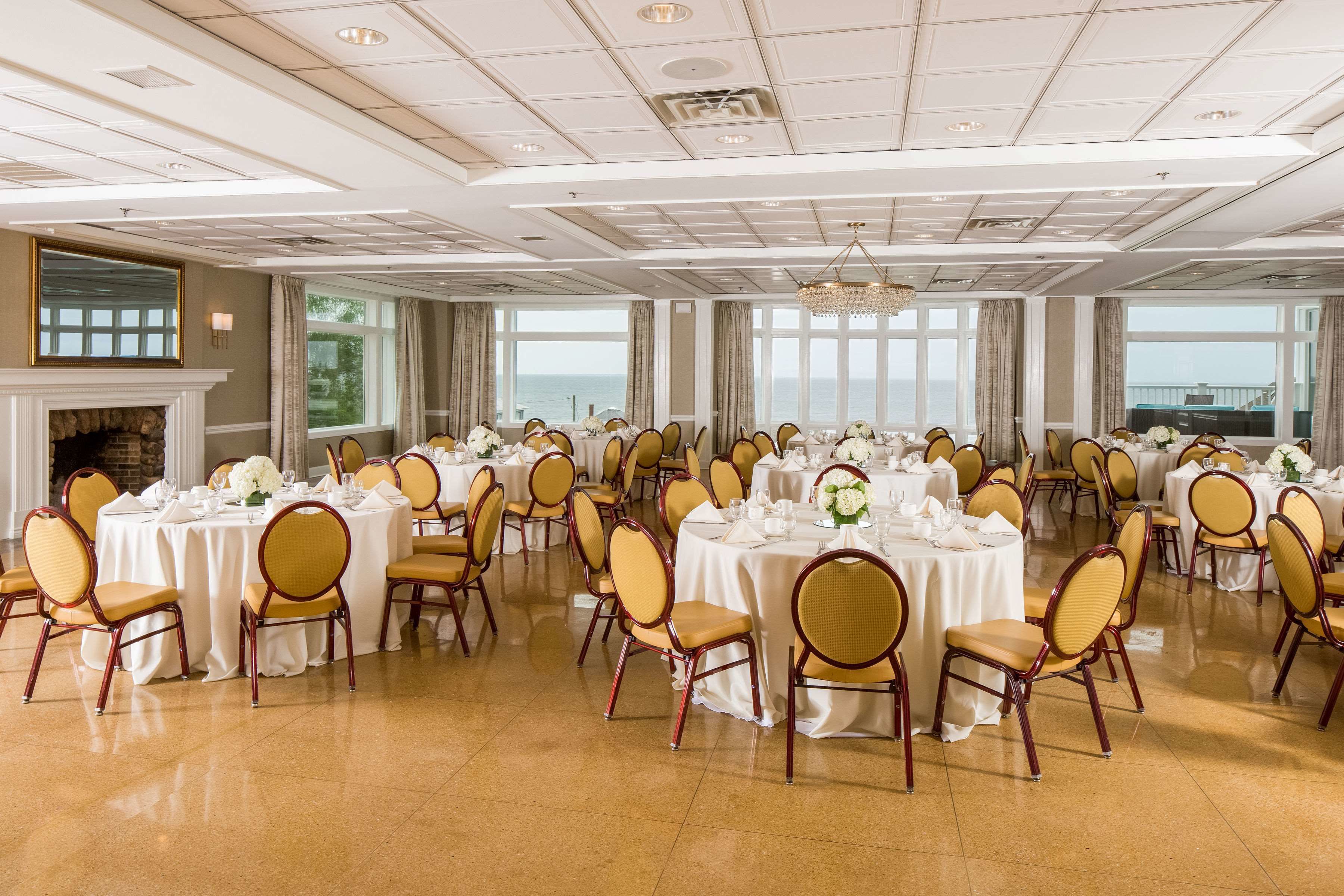 Waters Edge Resort & Spa