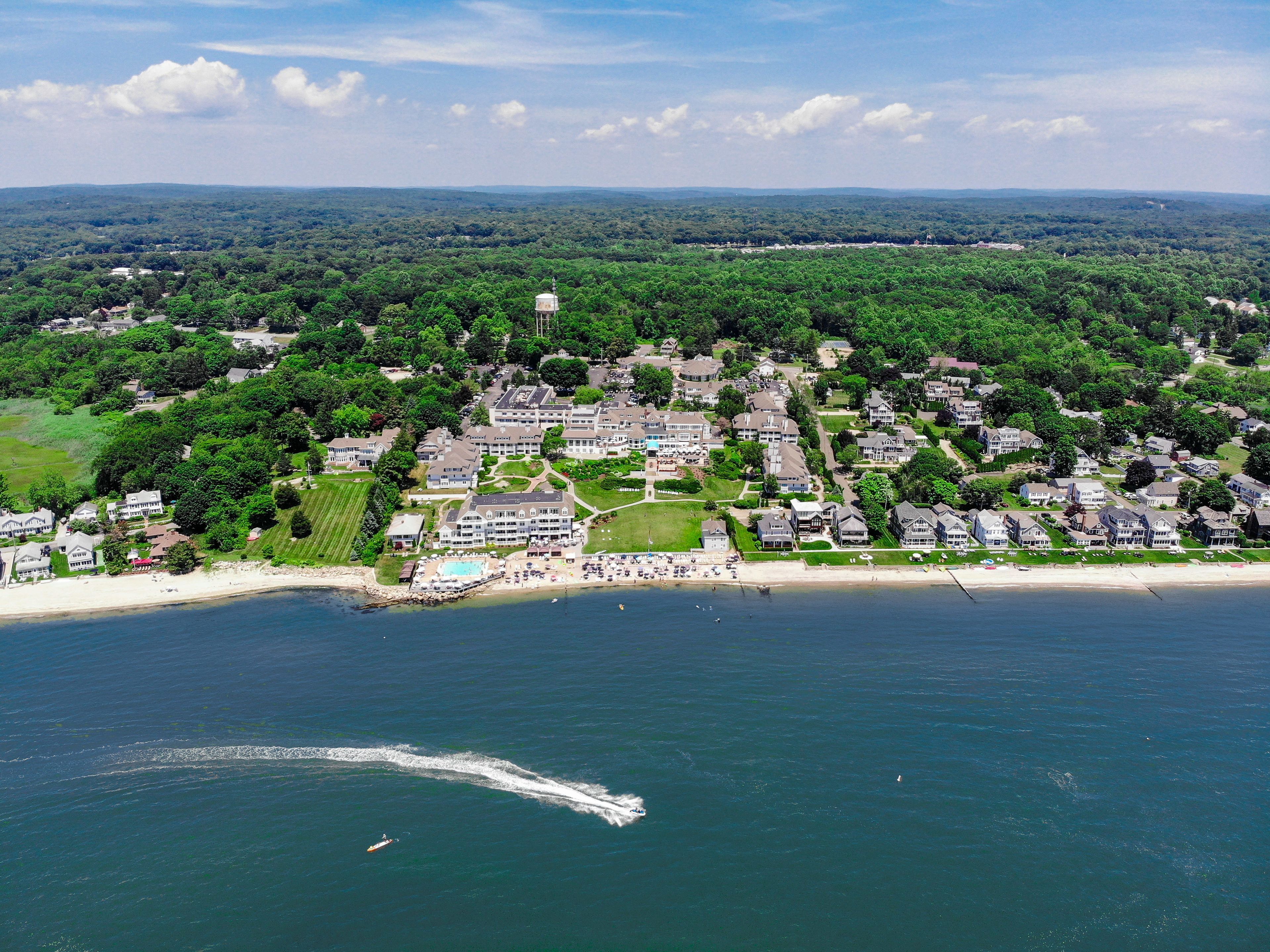 Waters Edge Resort & Spa