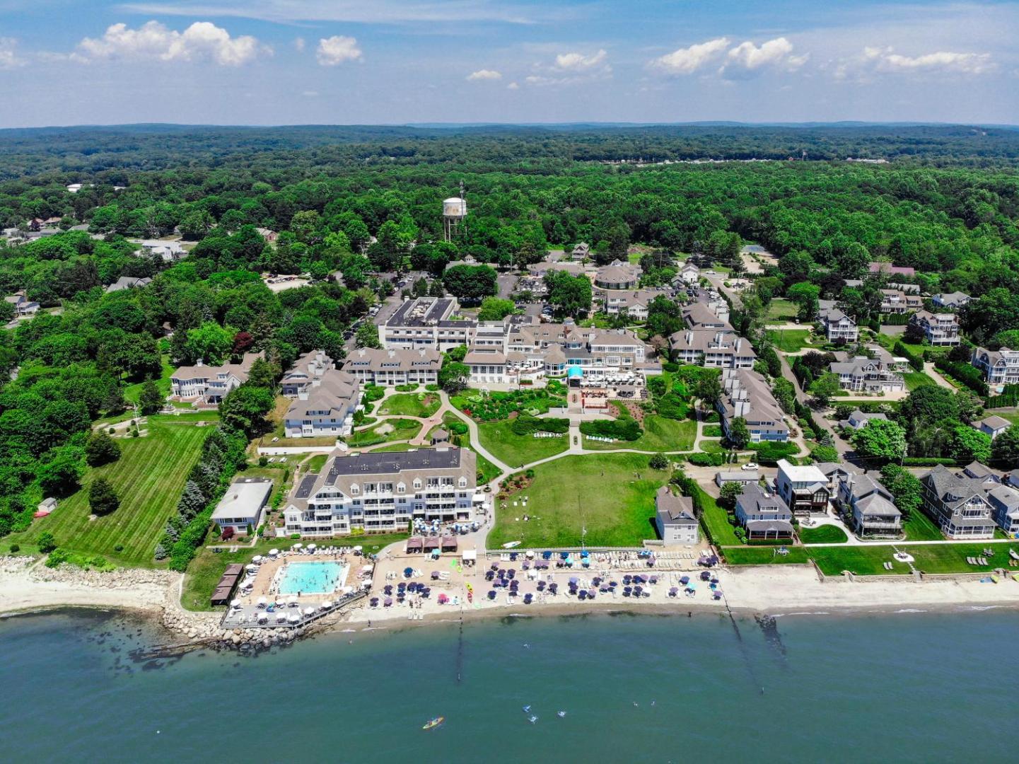 Waters Edge Resort & Spa