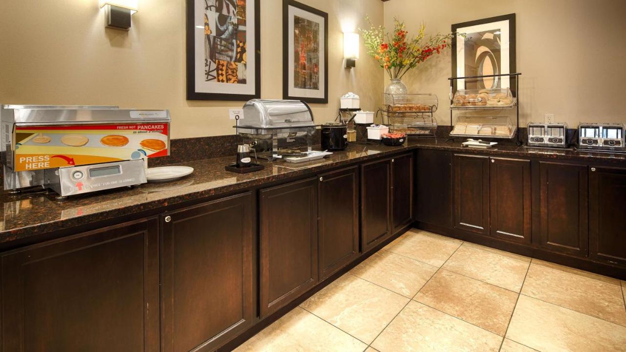 Best Western Executive Hotel Of New Haven-west Haven