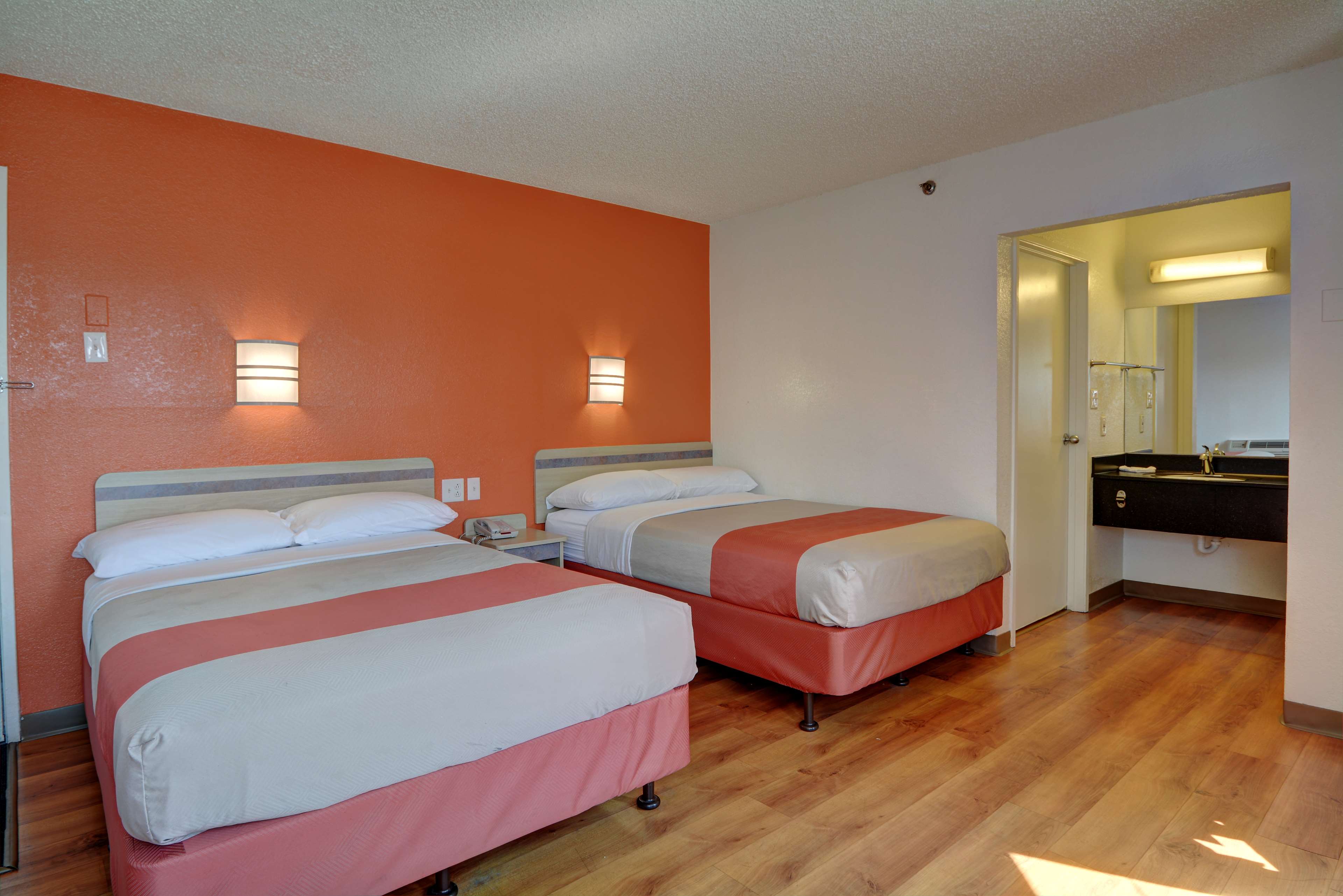 Motel 6