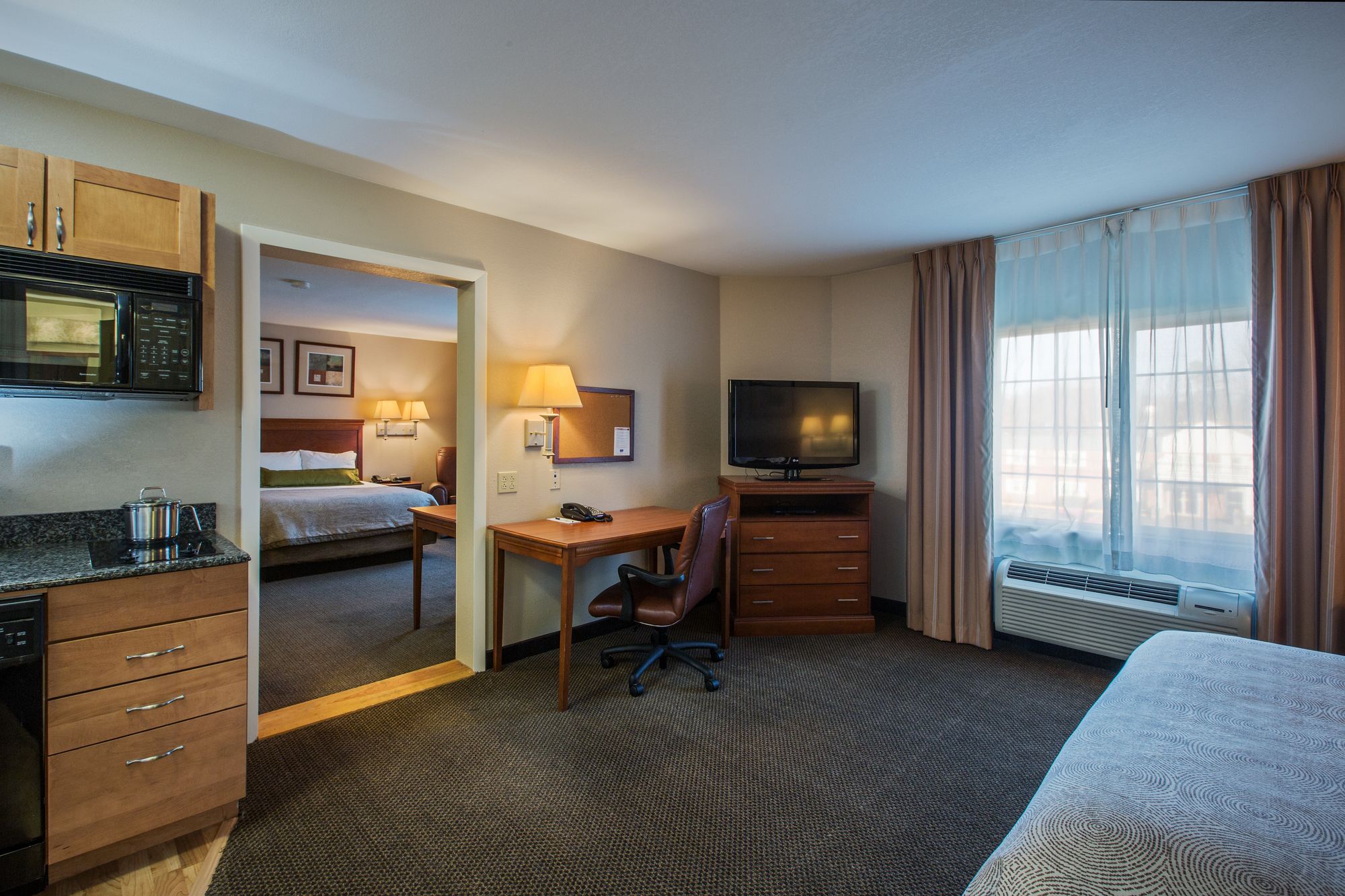 Candlewood Suites