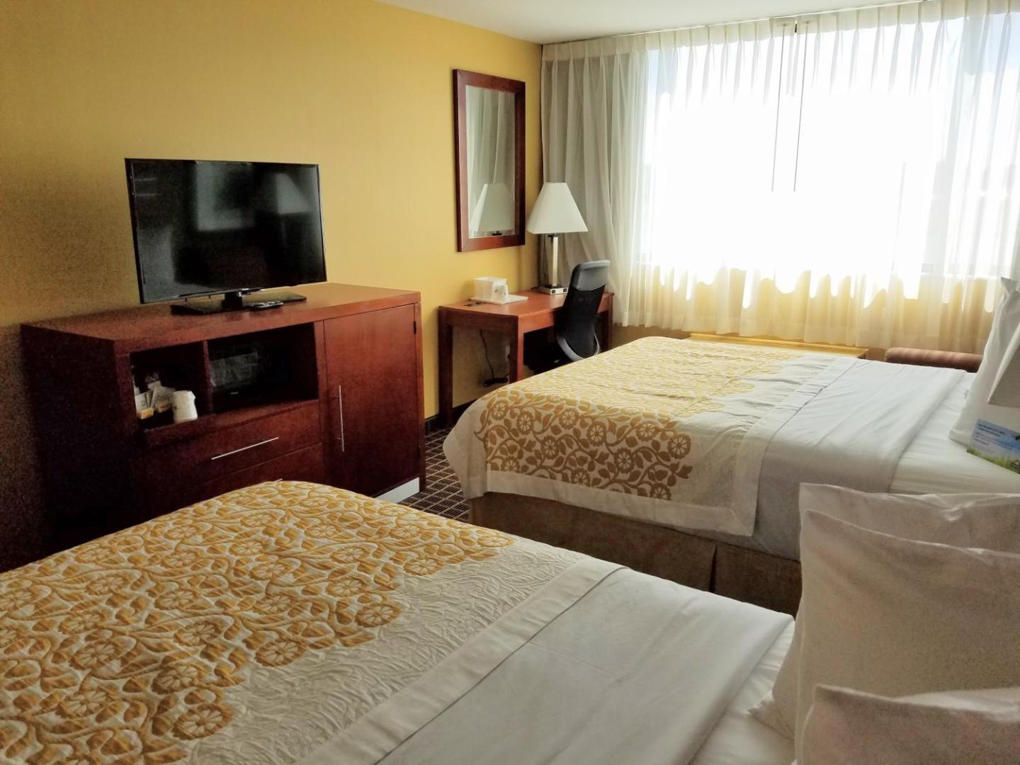 Days Inn by Wyndham Windsor Locks / Bradley Intl Airport