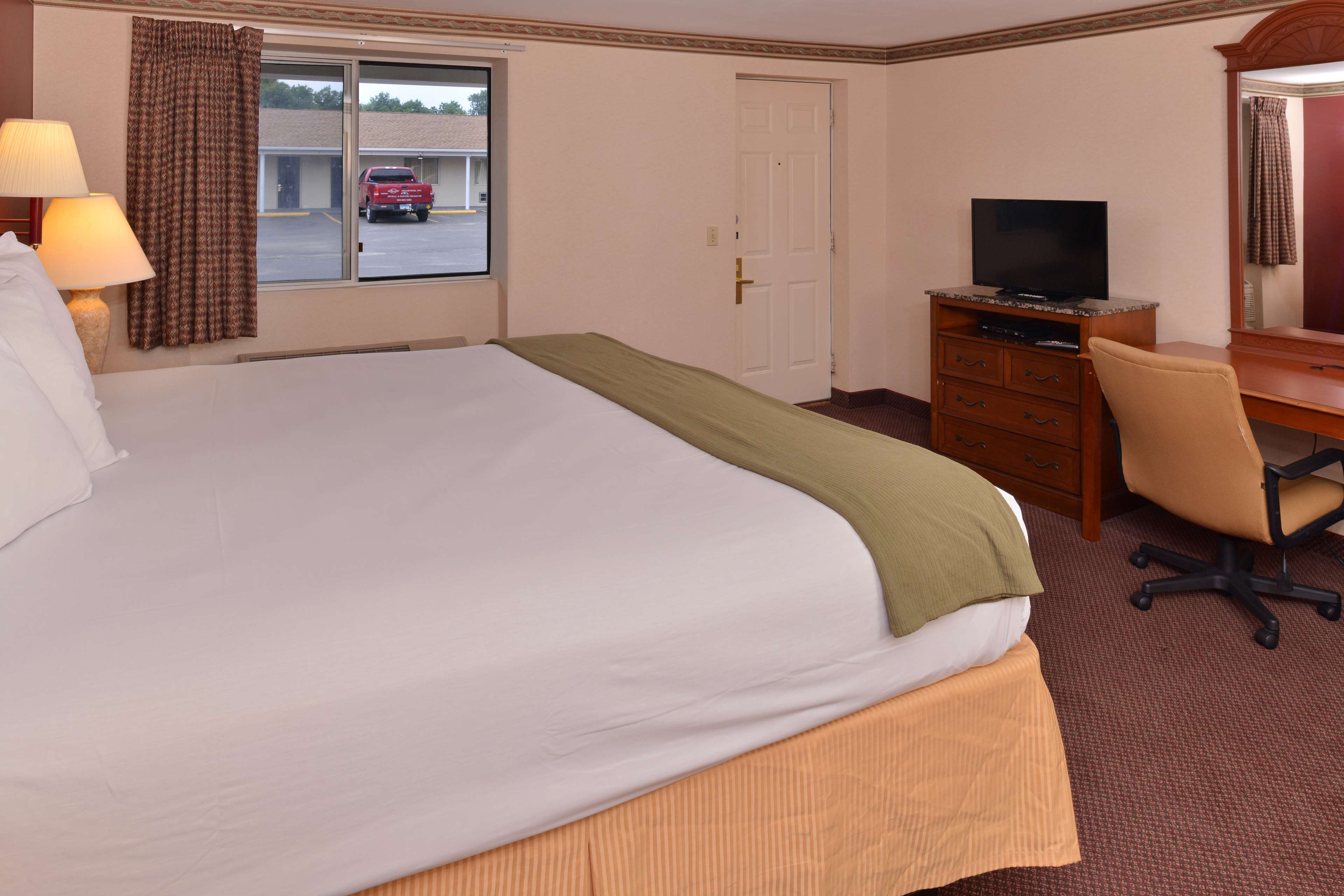 AmeriVu Inn and Suites Wolcott