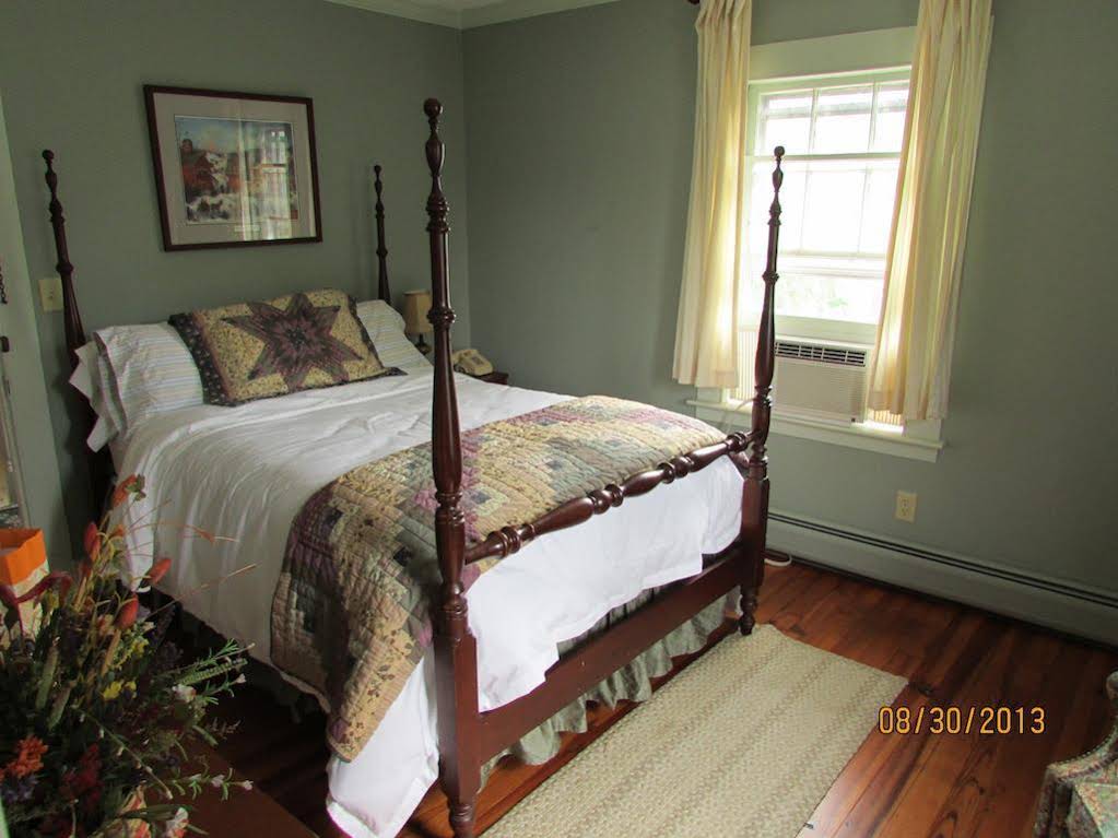 Curtis House Inn