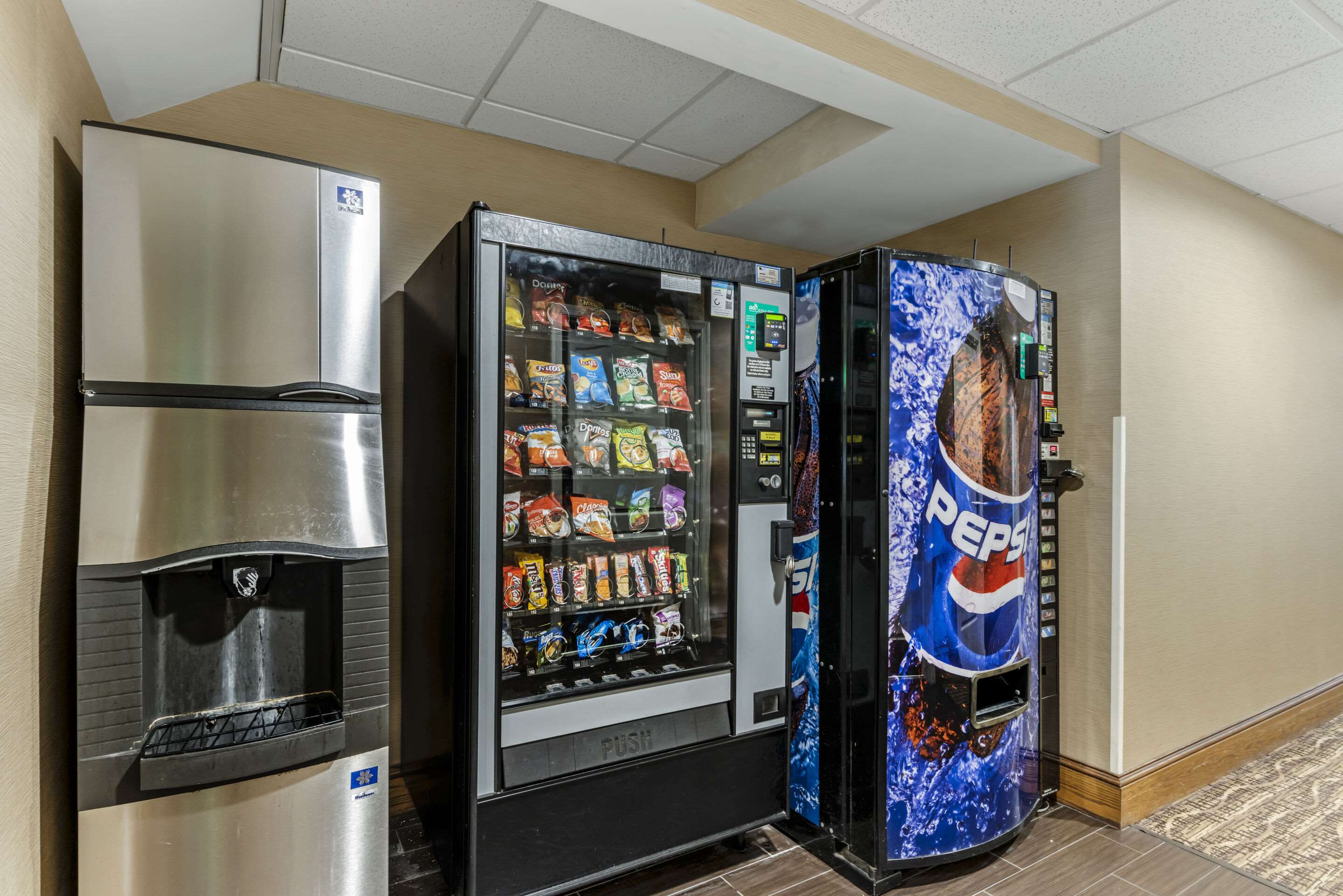 Comfort Inn & Suites