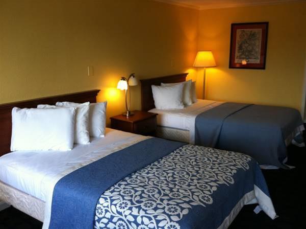 Days Inn by Wyndham Dover Downtown