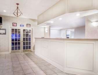 Days Inn by Wyndham Dover Downtown