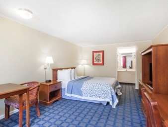 Days Inn by Wyndham Dover Downtown