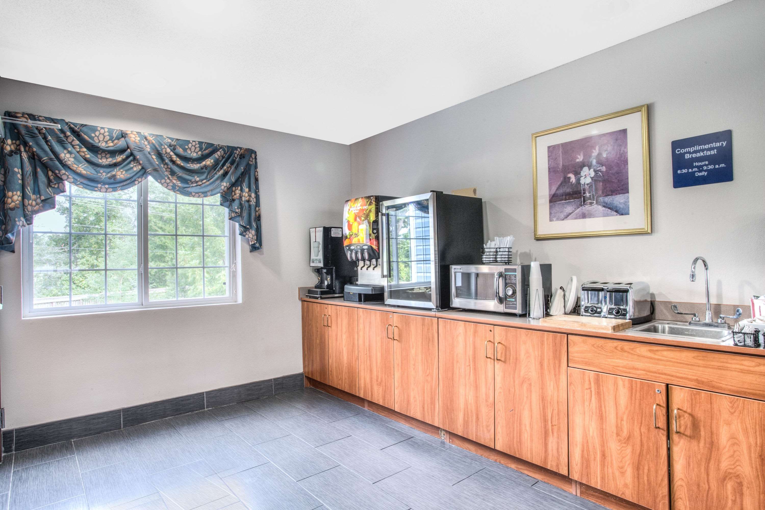 Microtel Inn & Suites by Wyndham Dover