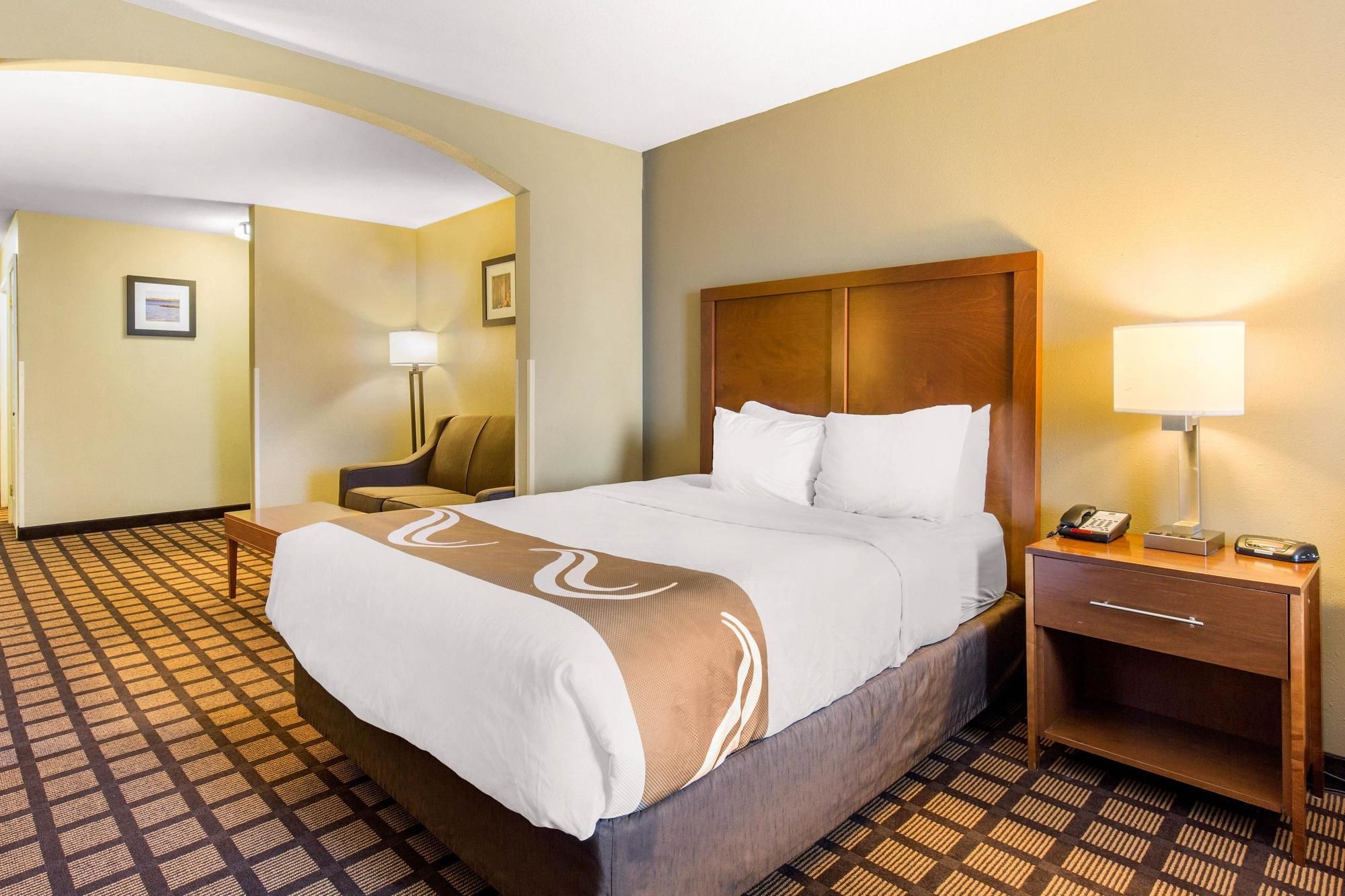 Quality Inn & Suites