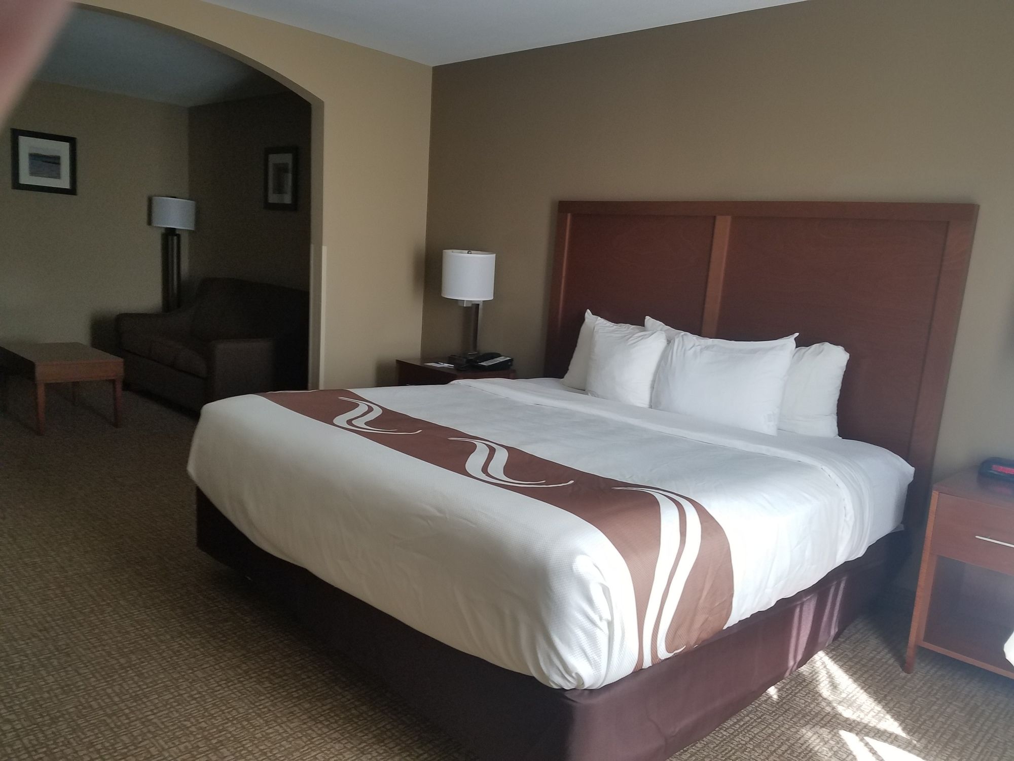 Quality Inn & Suites