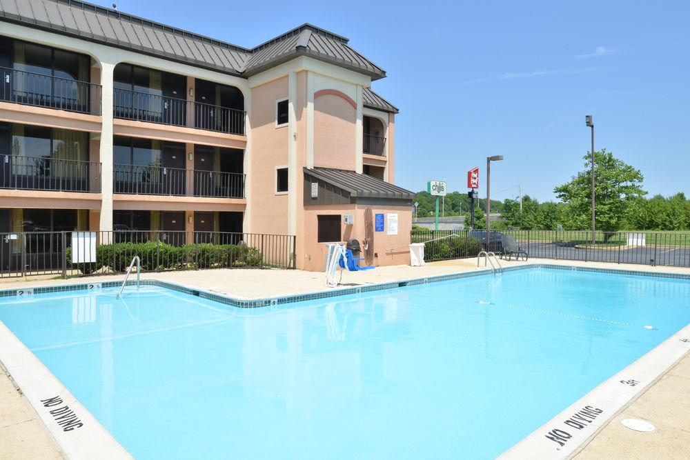 Days Inn by Wyndham Newark Wilmington