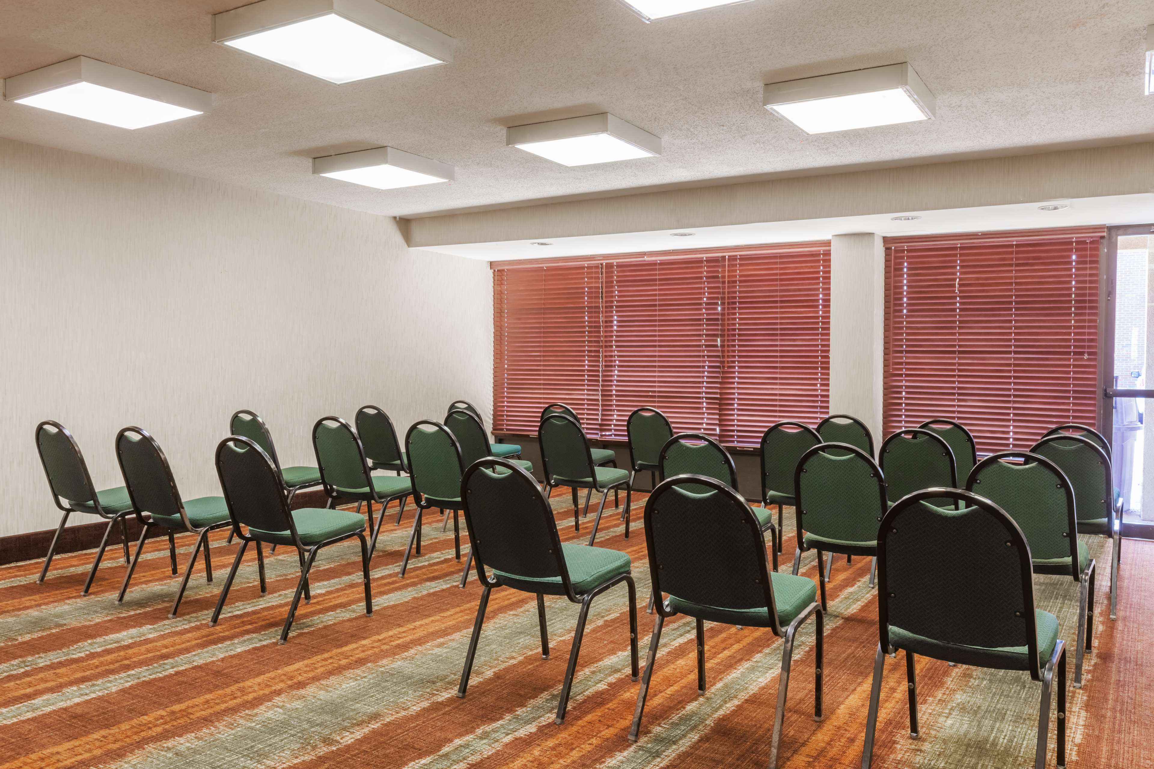 Days Inn by Wyndham Newark Wilmington