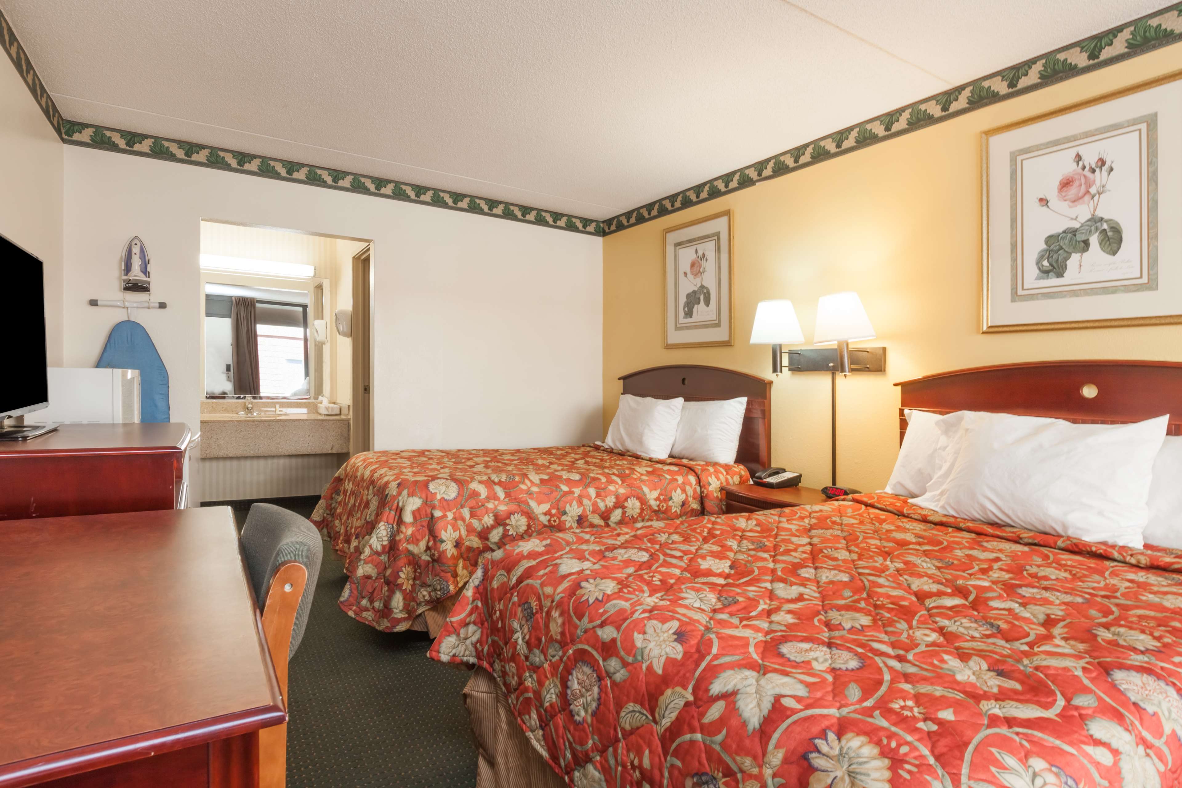 Days Inn by Wyndham Newark Wilmington