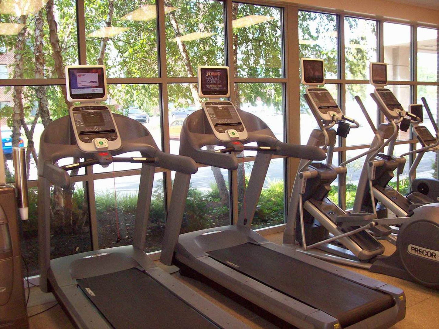 Embassy Suites Newark Wilmington South