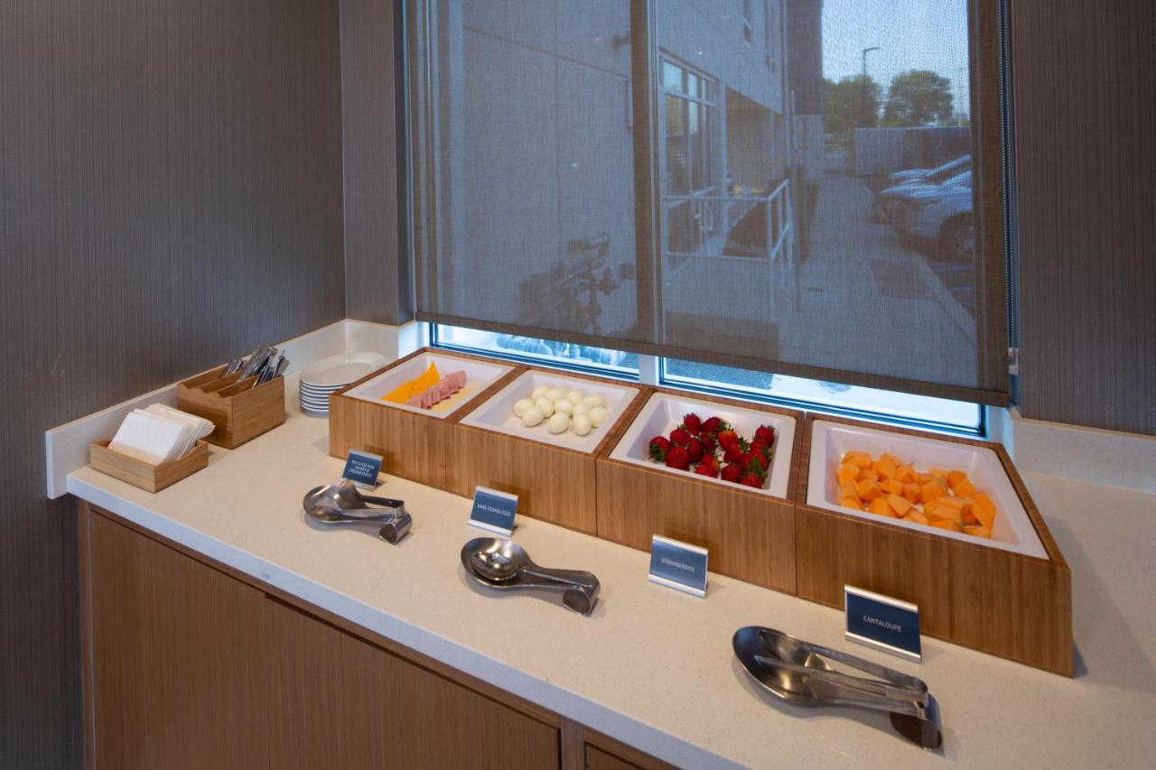 SpringHill Suites Newark Downtown