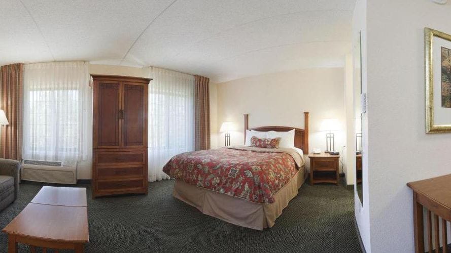 Staybridge Suites Wilmington-Newark