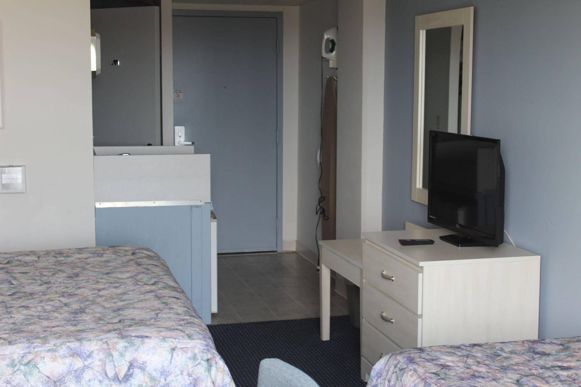 Coast Rehoboth Beach, Tapestry Collection by Hilton