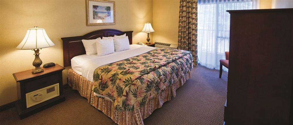 The Breakers Hotel and Suites