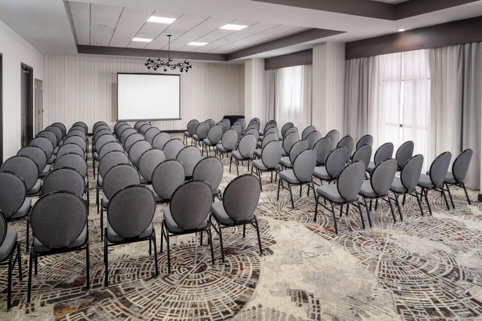 Embassy Suites Orlando North