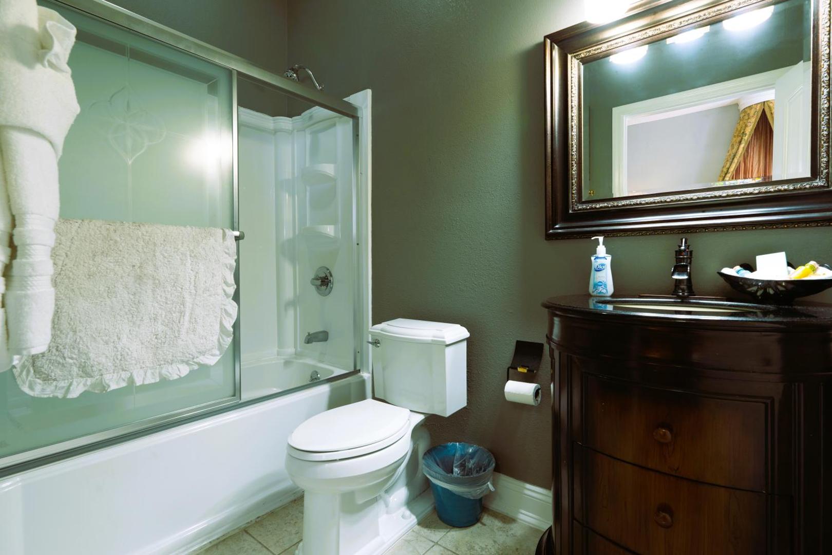 Oak Park Inn
