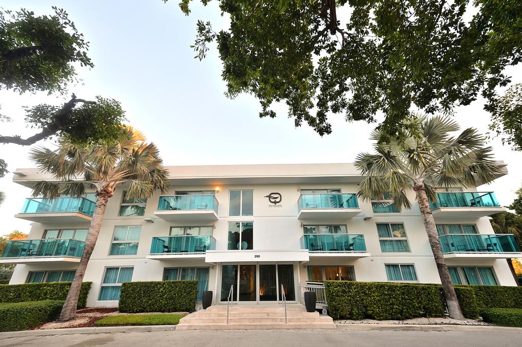 Beach Haus Bal Harbour
