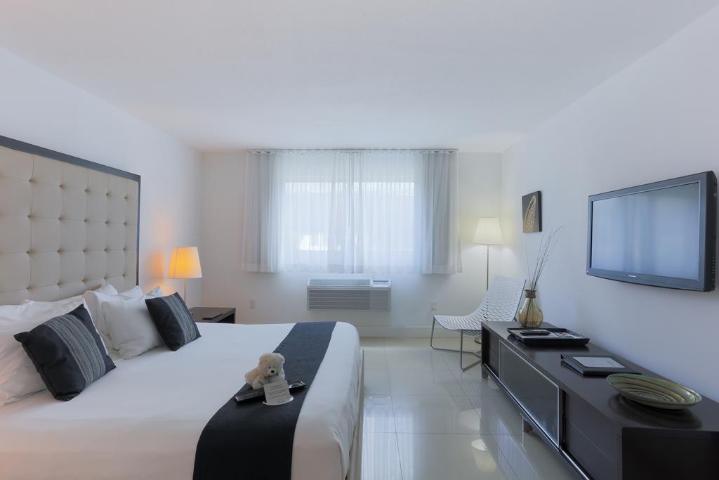 Beach Haus Bal Harbour