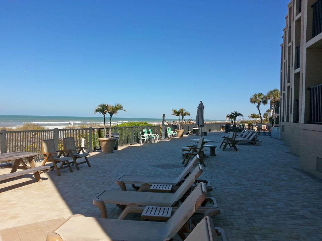 Belleair Beach Club