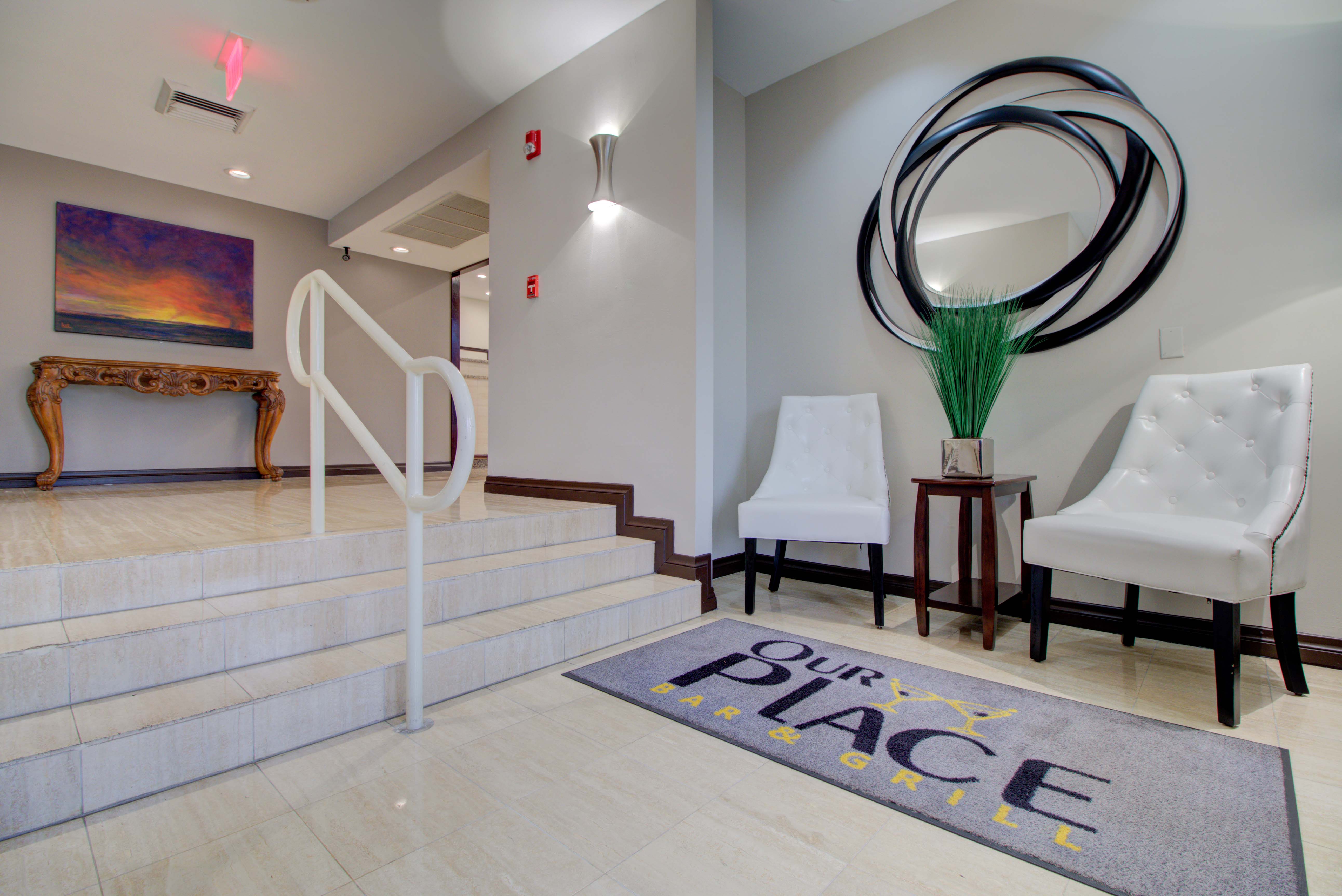 Boca Raton Plaza Hotel & Suites