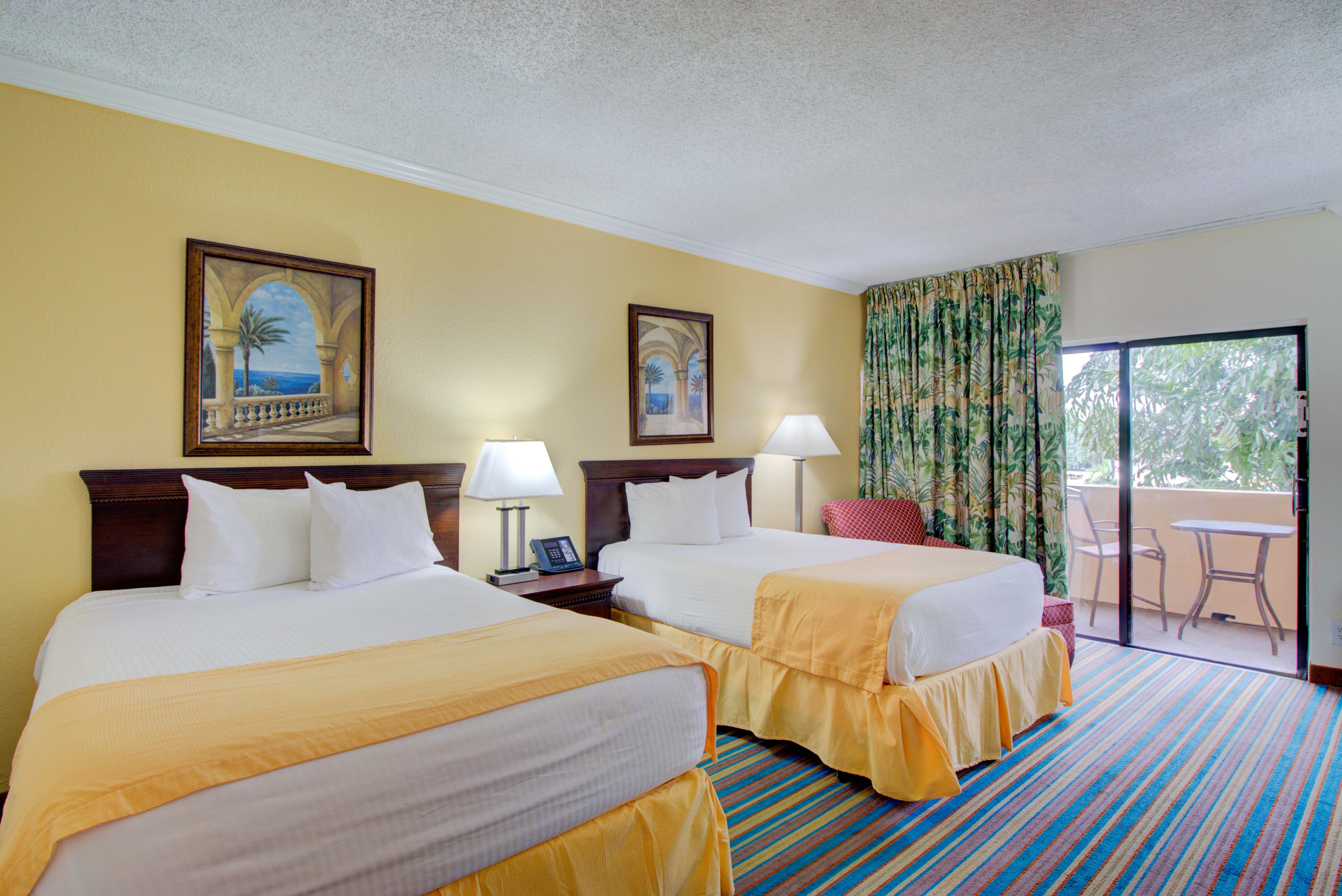 Boca Raton Plaza Hotel & Suites