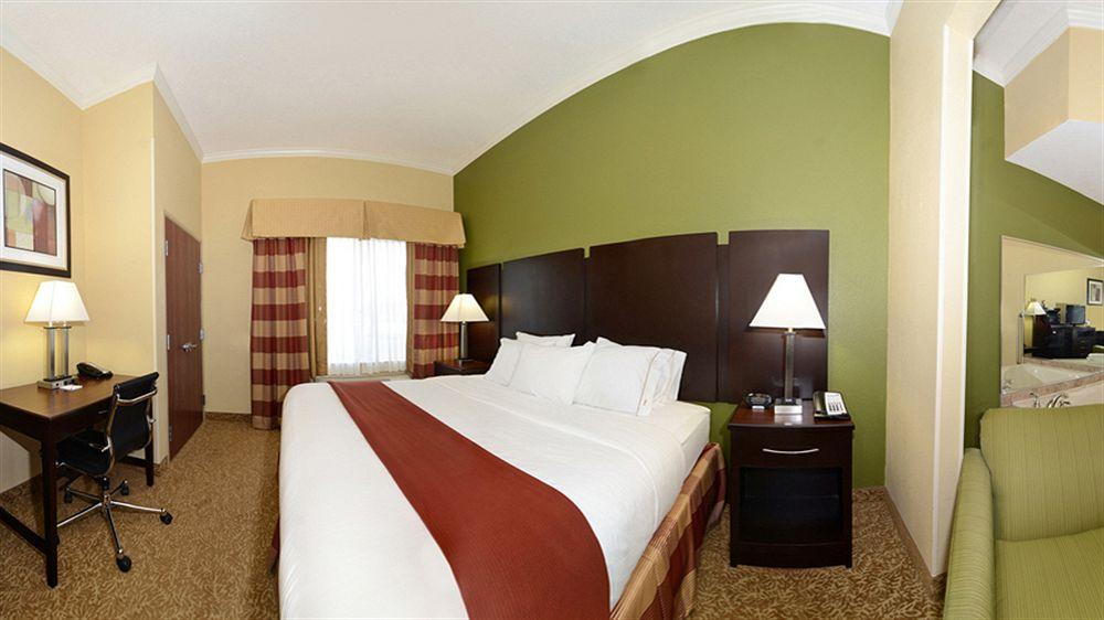 Holiday Inn Express & Suites Bonifay