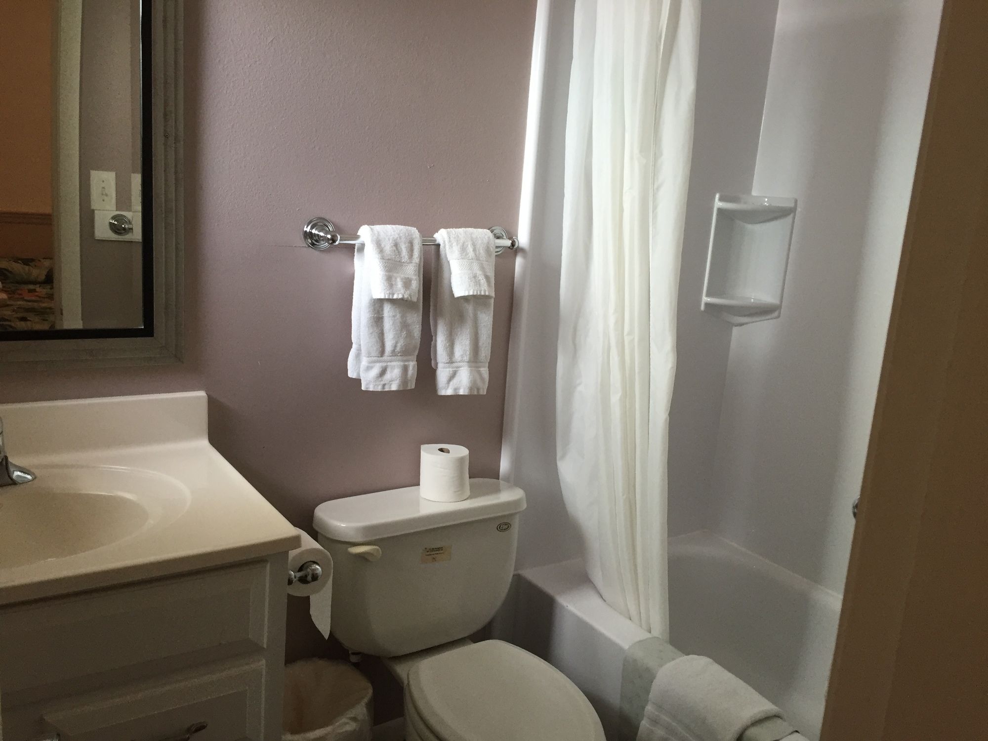 Bonita Beach Inn and Suites