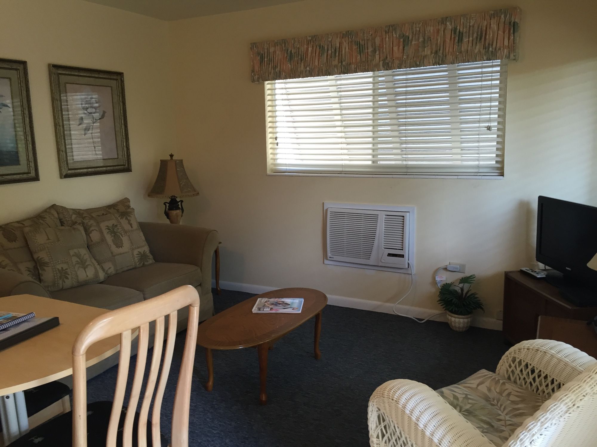 Bonita Beach Inn and Suites