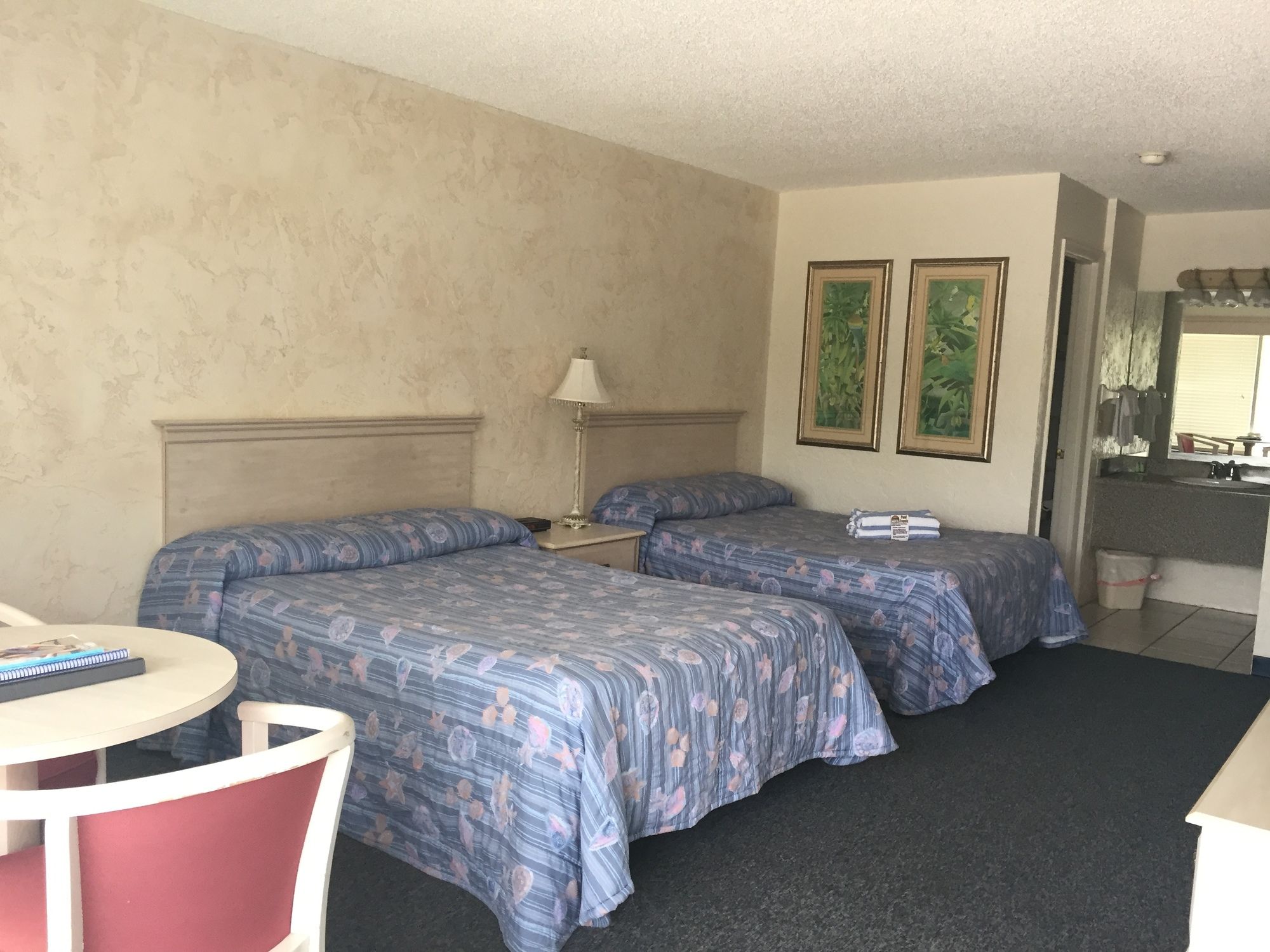 Bonita Beach Inn and Suites