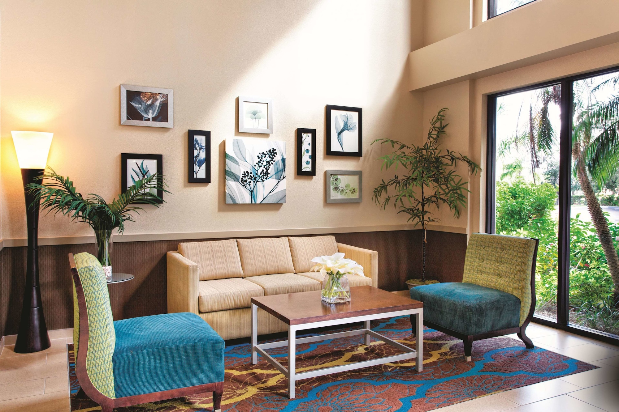 La Quinta Inn & Suites by Wyndham Bonita Springs Naples N.