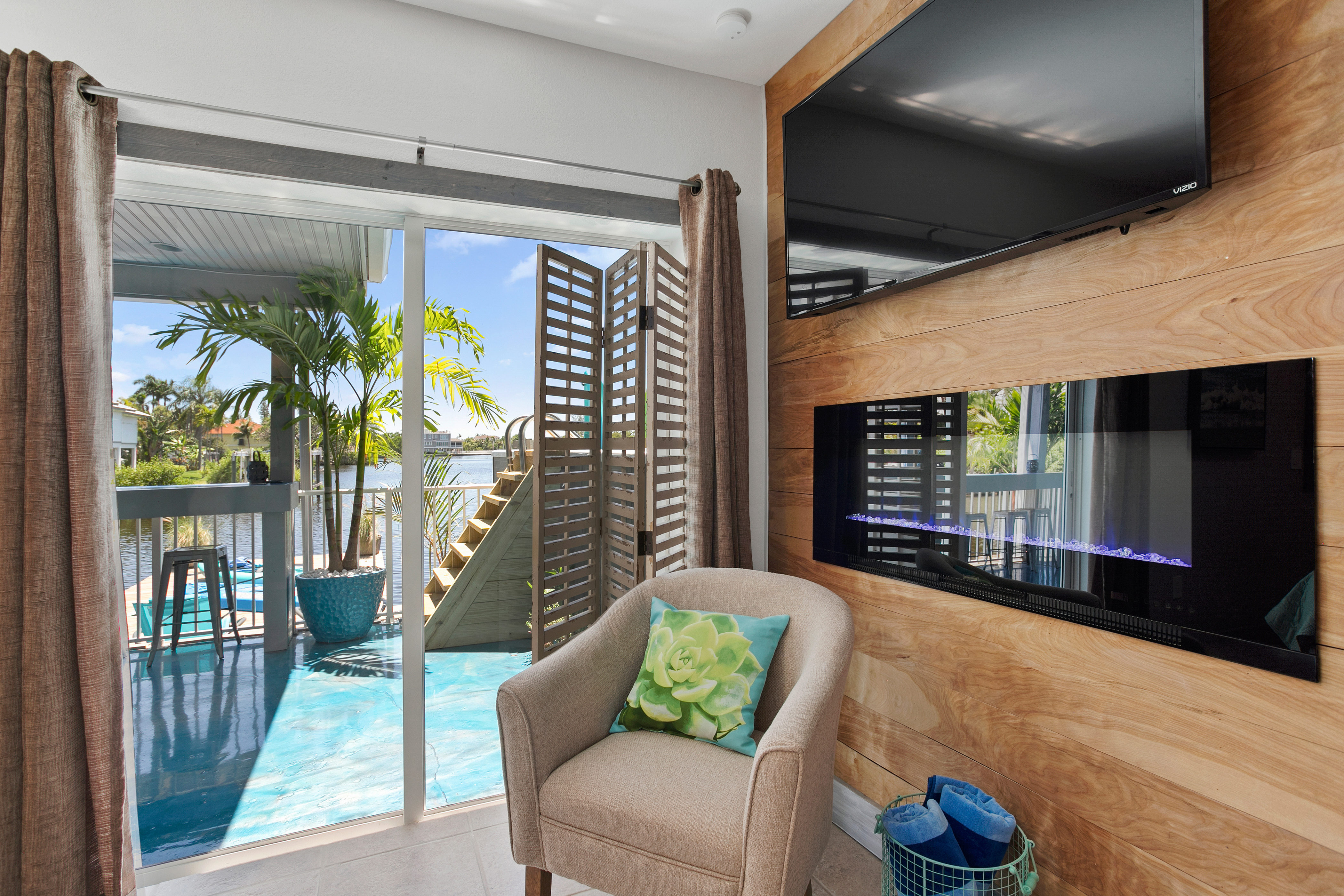 Latitude 26 Waterfront Boutique Resort