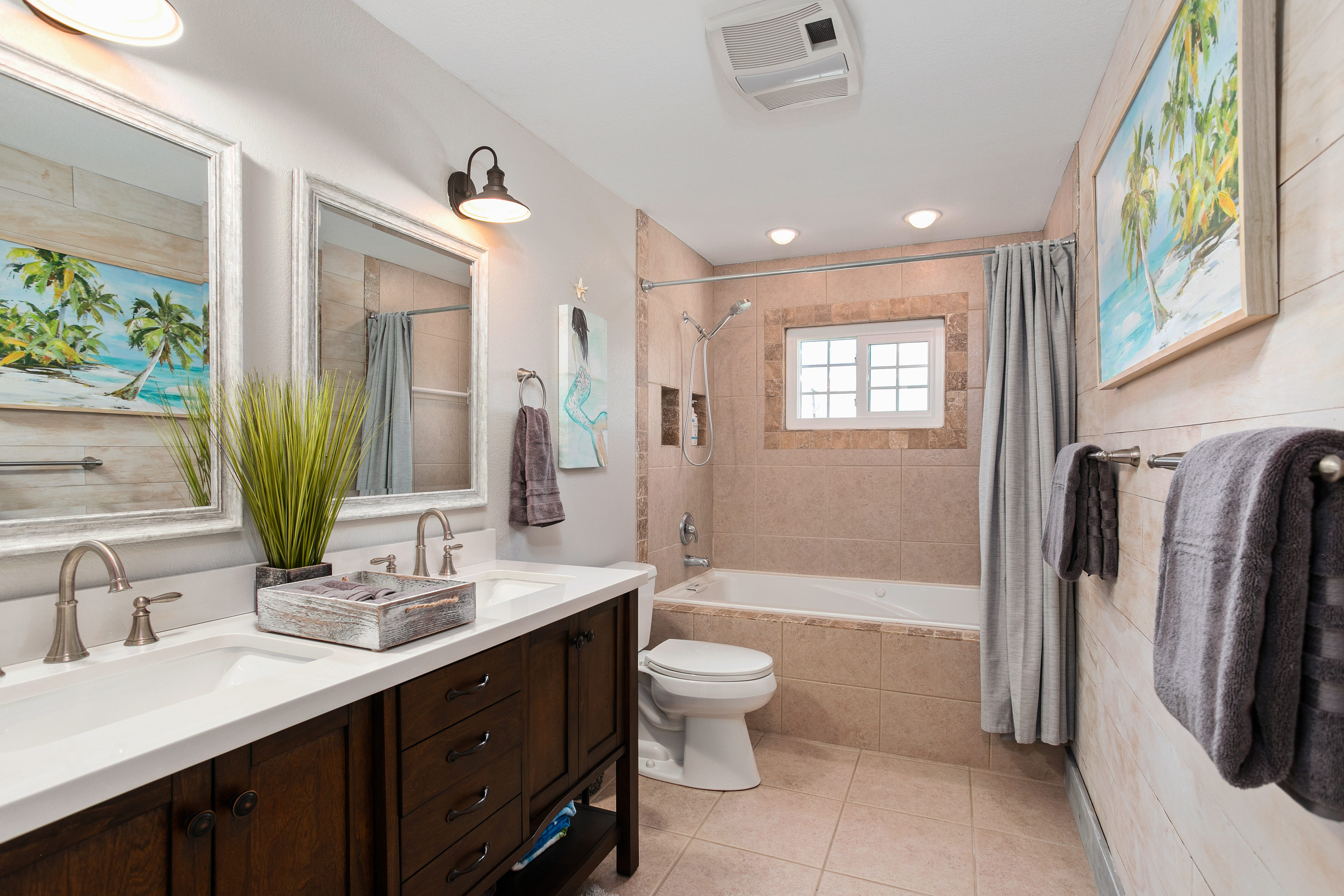 Latitude 26 Waterfront Boutique Resort