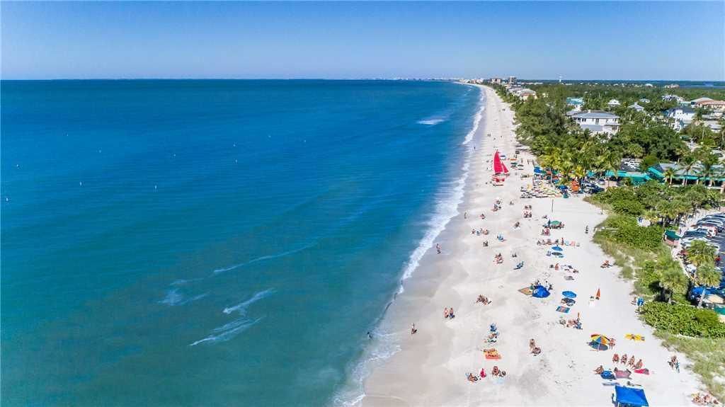 The Beach & Tennis Club
