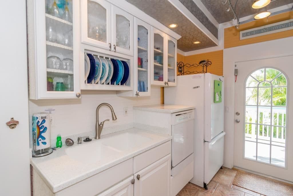 Sail Away Cottage