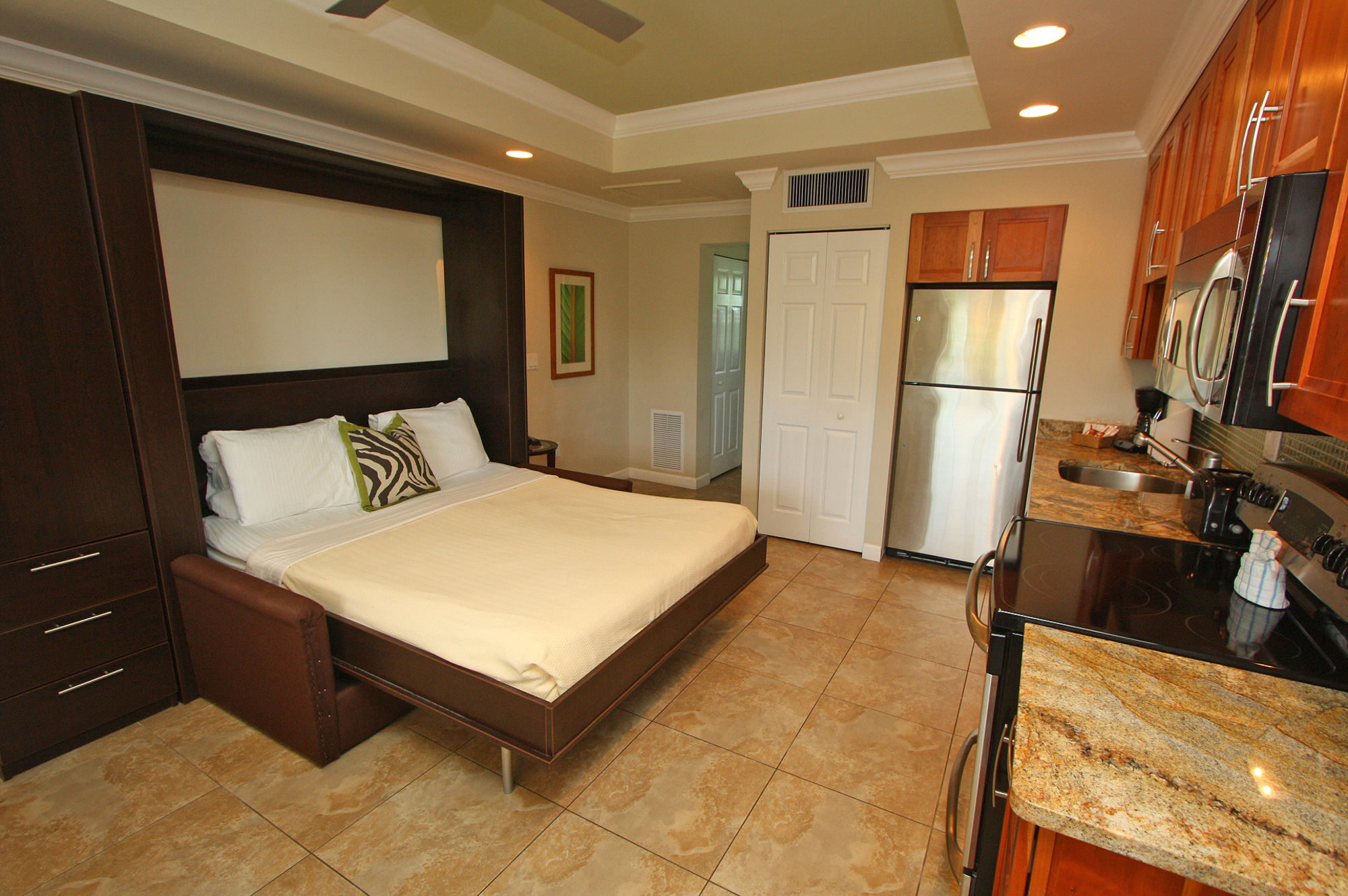 The Beach Club at Anna Maria by RVA