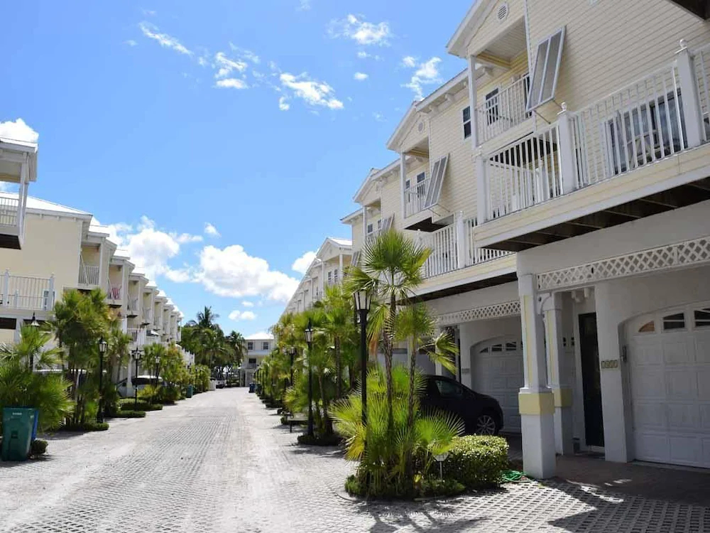 The Bermuda Bay Club