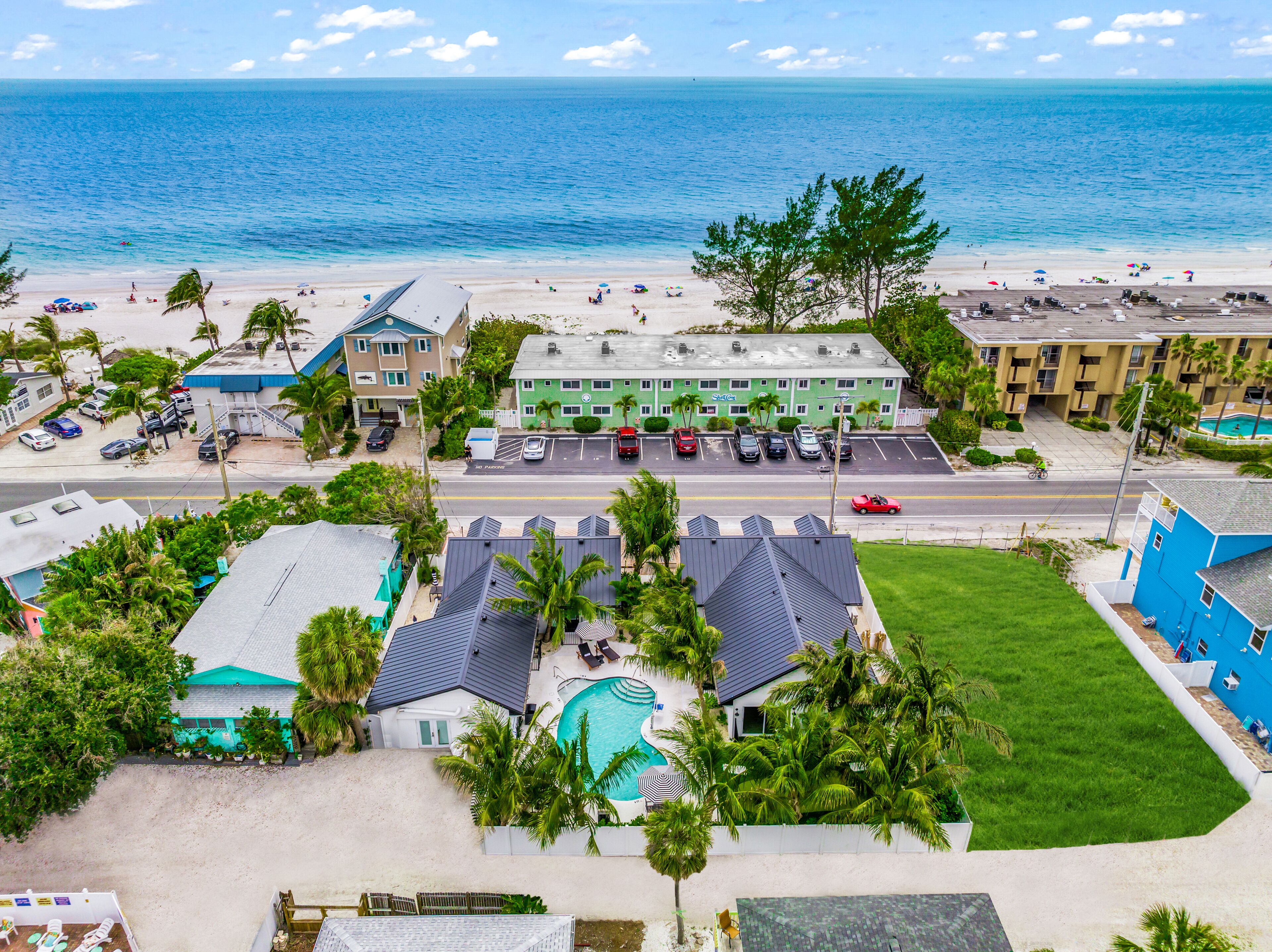 The Retreat At Anna Maria Island Inn