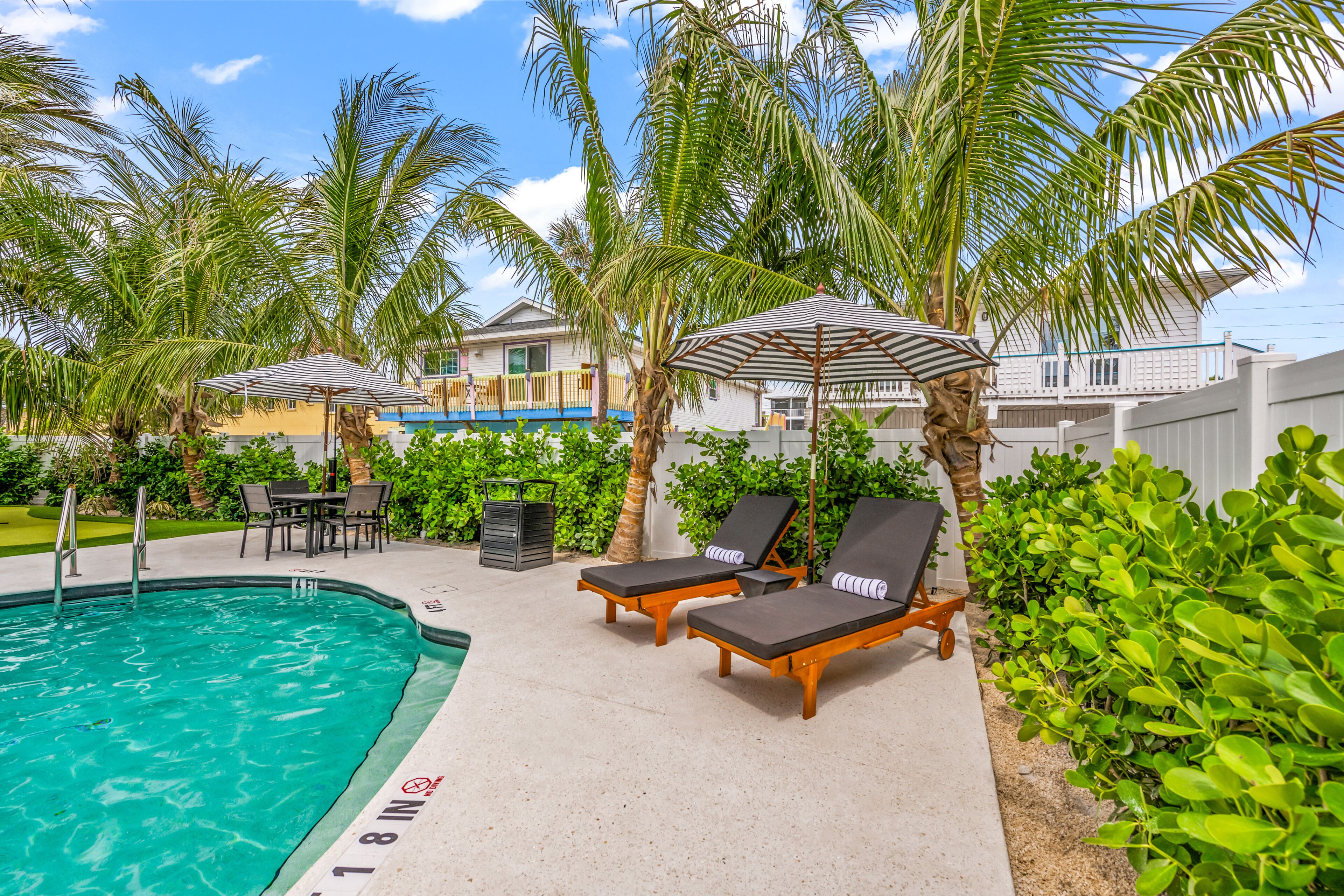 The Retreat At Anna Maria Island Inn