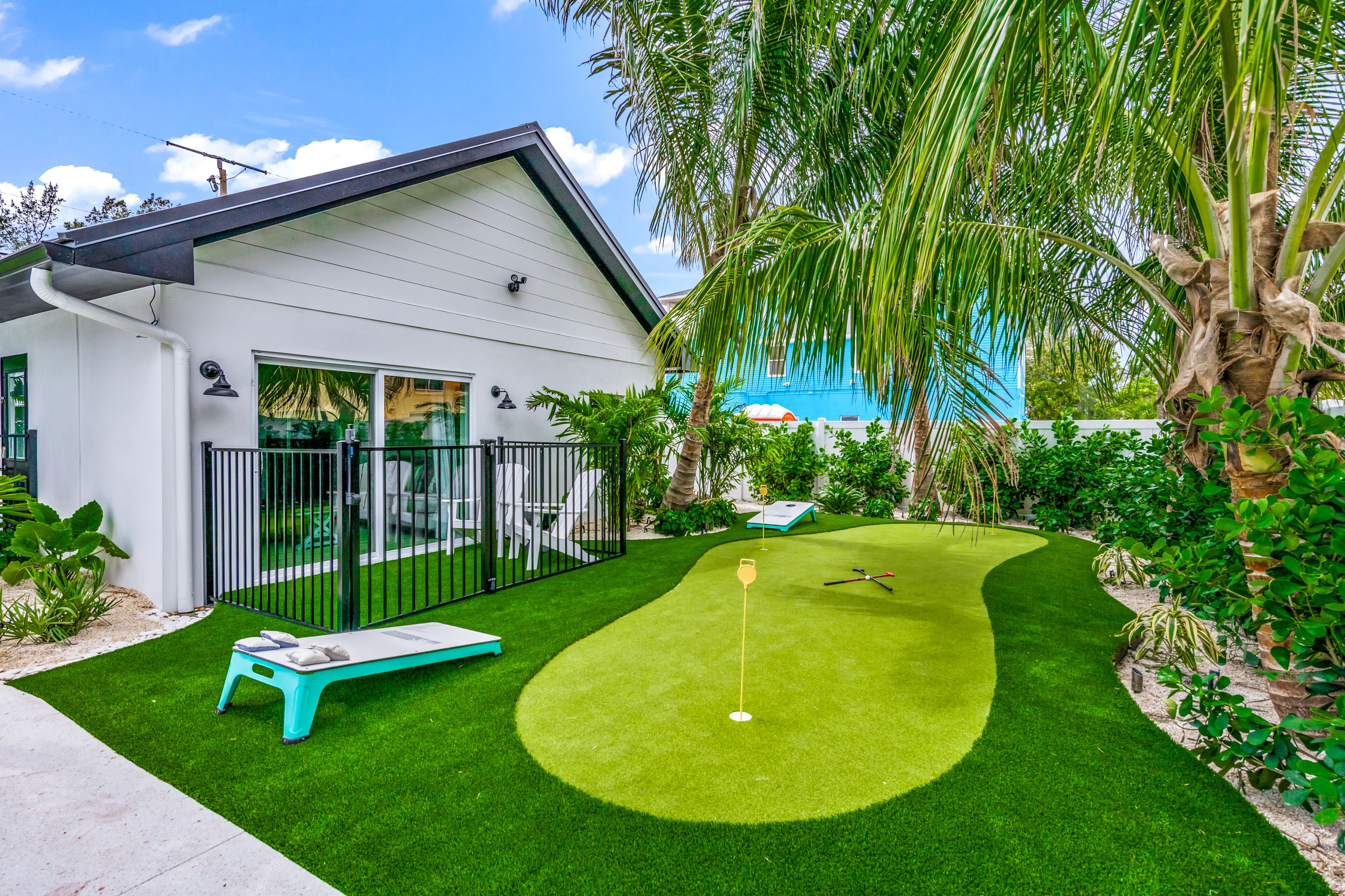 The Retreat At Anna Maria Island Inn