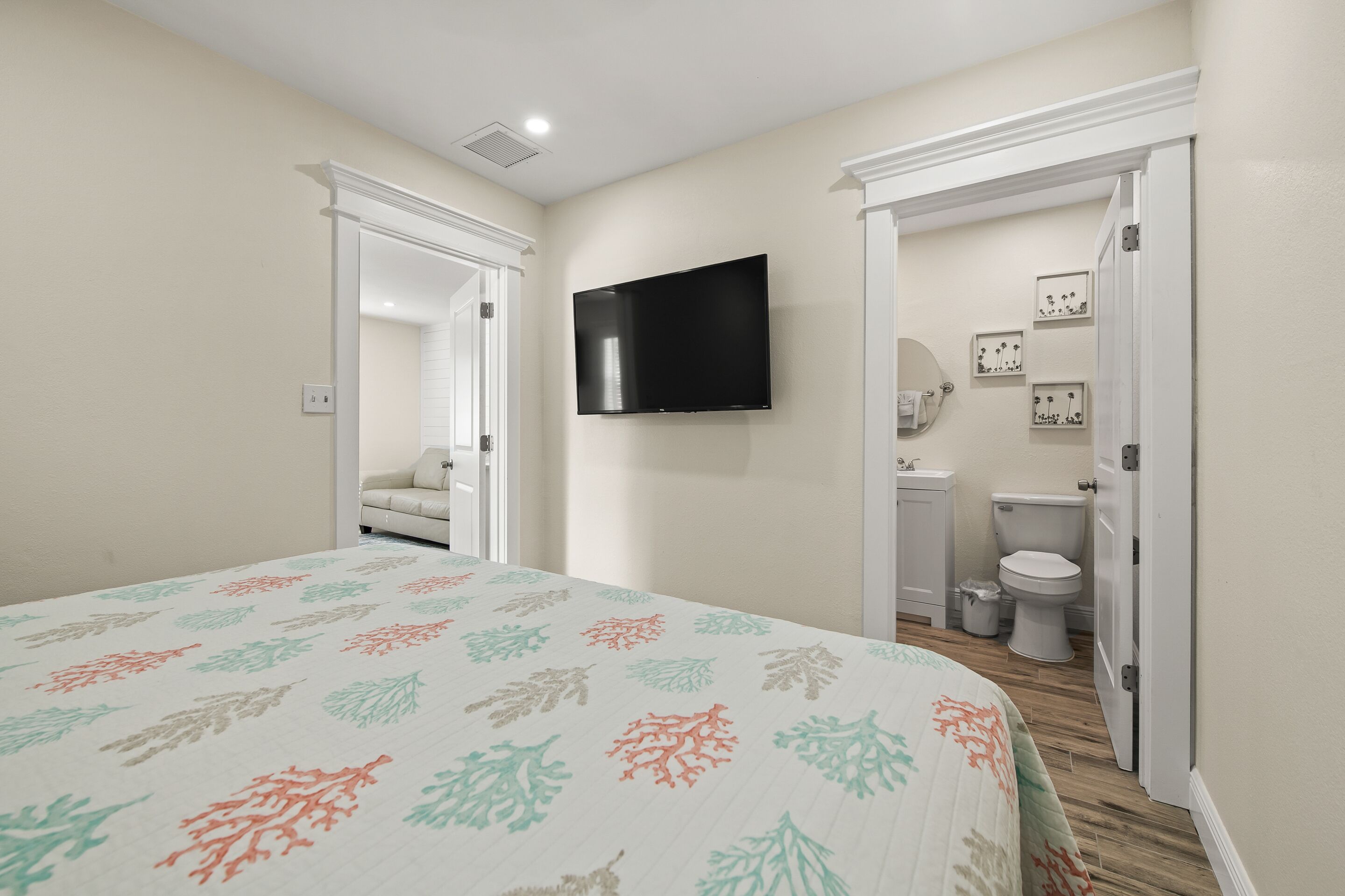 The Retreat At Anna Maria Island Inn