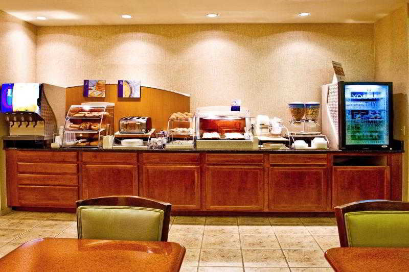 Holiday Inn Express Tampa-Brandon