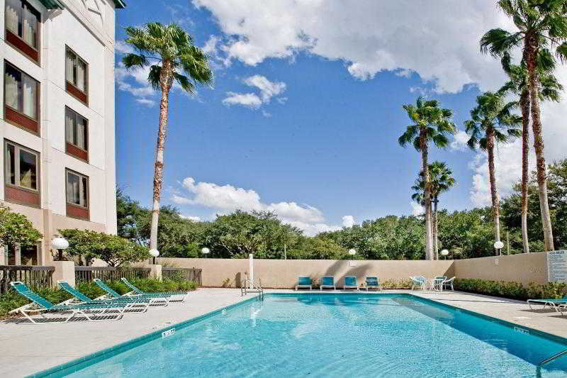 Holiday Inn Express Tampa-Brandon